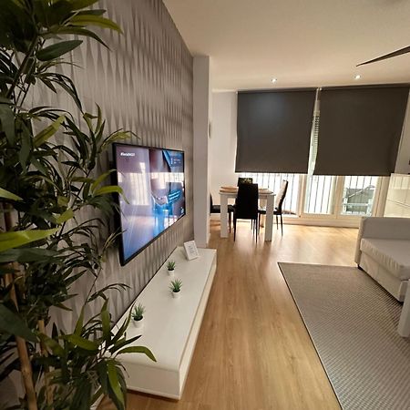 Carreteria Deluxe Apartment Malaga Exterior photo