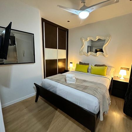 Carreteria Deluxe Apartment Malaga Exterior photo
